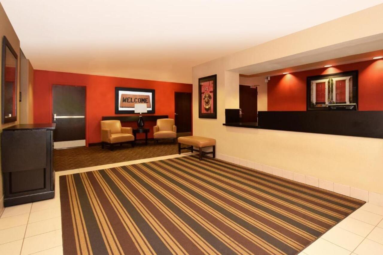 Extended Stay America Select Suites - Milwaukee - Wauwatosa Εξωτερικό φωτογραφία