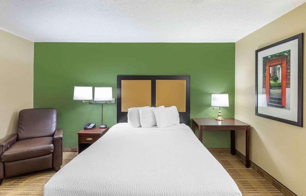 Extended Stay America Select Suites - Milwaukee - Wauwatosa Δωμάτιο φωτογραφία